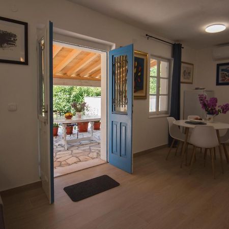 Studio Apartman Roza Ston Luaran gambar