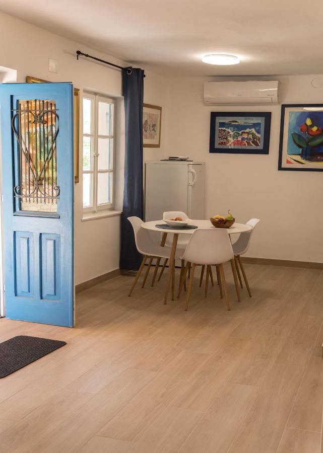 Studio Apartman Roza Ston Luaran gambar